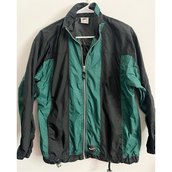 Nike • Vintage Kids Black and Green Jacket Windbreaker - Picture 1 of 6